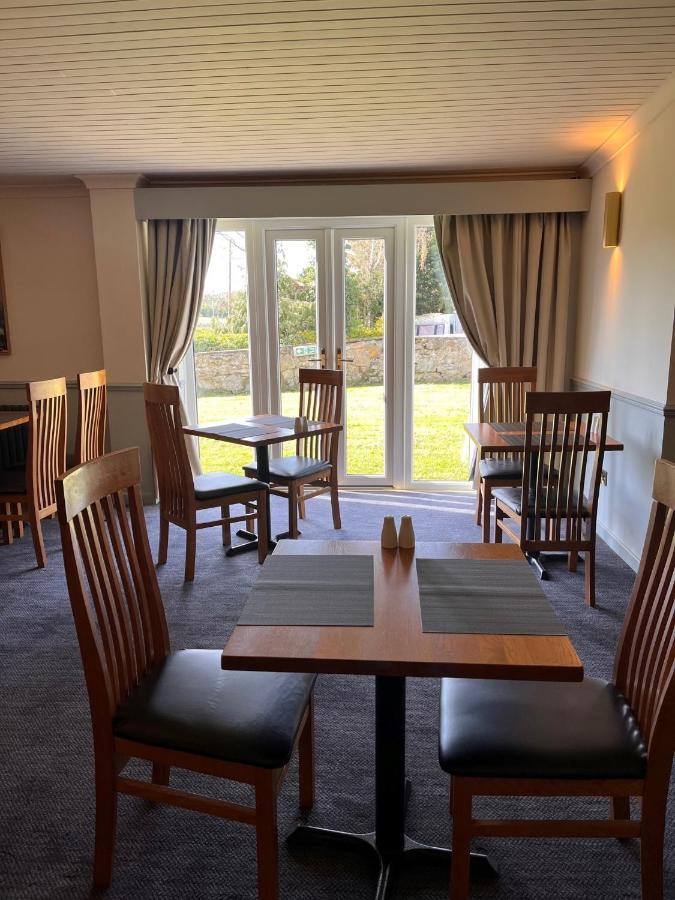 Beaufort Park Hotel Mold Exteriér fotografie